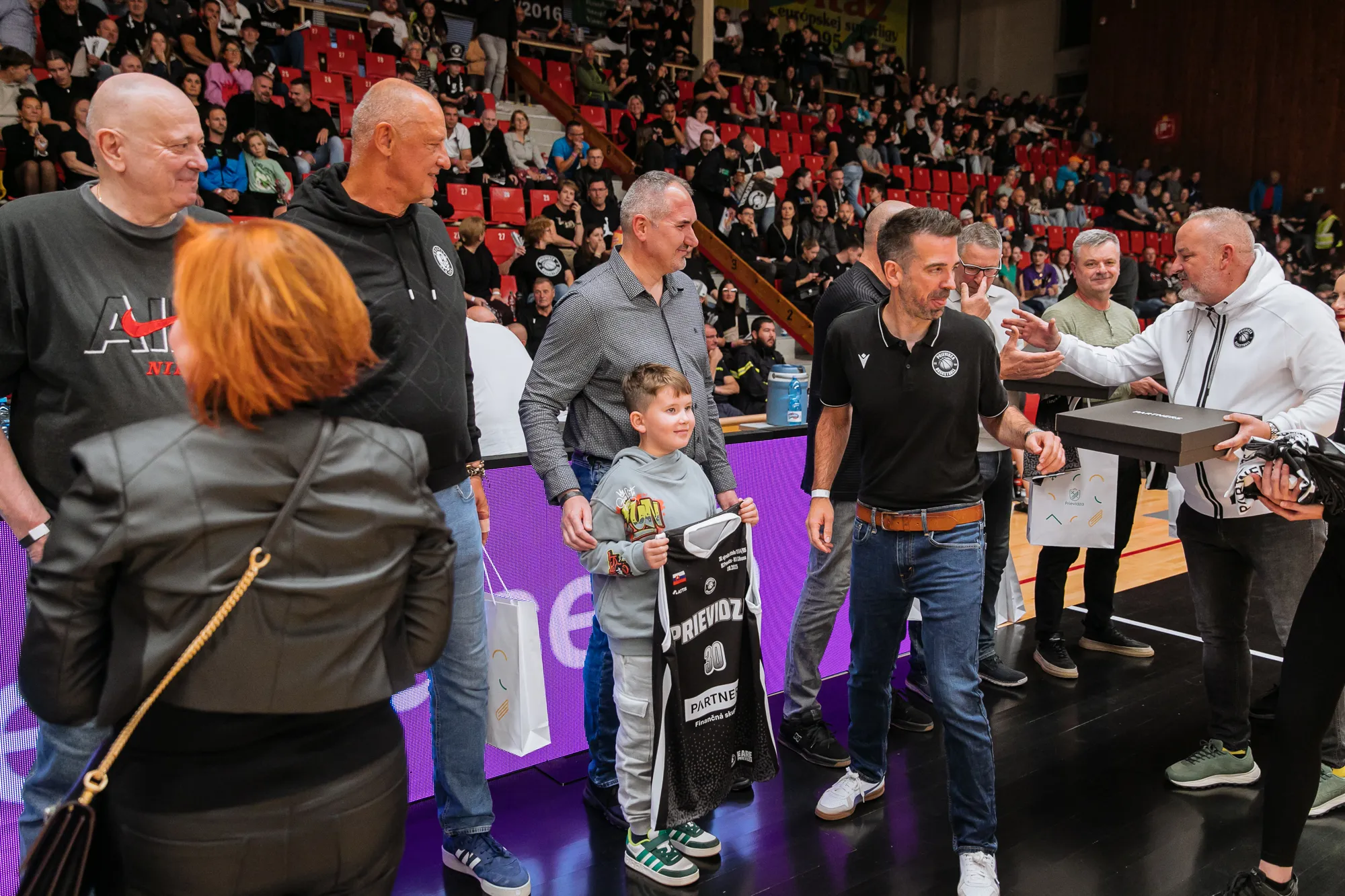 Ocenili sme legendy pri príležitosti 30. výročia majstrovského titulu 10 cibona 14020251005175543