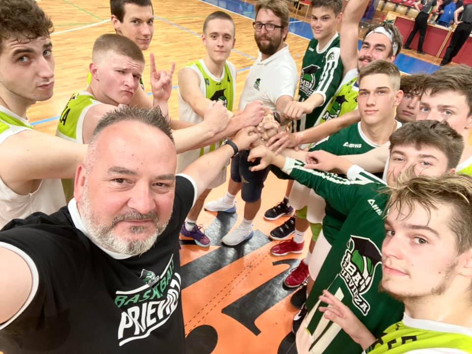 Juniori MBA Prievidza do FINAL 8 bez prehry