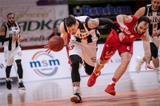 BC Prievidza- MBK Rieker Com-Therm Komárno 96:74 (foto: Vladimír Králik)