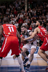 BC Prievidza- MBK Rieker Com-Therm Komárno 96:74 (foto: Vladimír Králik)