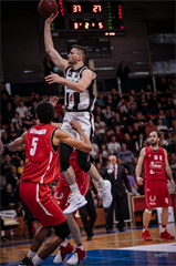 BC Prievidza- MBK Rieker Com-Therm Komárno 96:74 (foto: Vladimír Králik)
