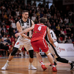 BC Prievidza- MBK Rieker Com-Therm Komárno 96:74 (foto: Vladimír Králik)