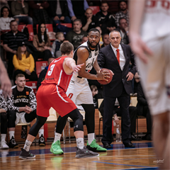 BC Prievidza- MBK Rieker Com-Therm Komárno 96:74 (foto: Vladimír Králik)