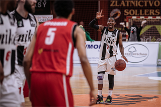 BC Prievidza- MBK Rieker Com-Therm Komárno 96:74 (foto: Vladimír Králik)