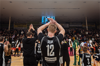 24. kolo Tipos SBL: BC Prievidza - BKM Lučenec 113:64 (Vladimír Králik)