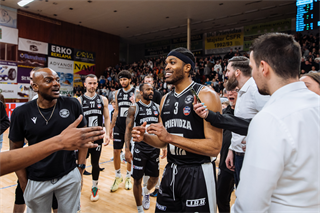 28. kolo Tipos SBL: BC Prievidza - Inter Bratislava 84:83 (Vladimír Králik)	