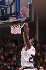 BC Prievidza – Patrioti Levice 105:81 (foto: Ladislav Szibilla)