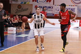 BC Prievidza – MBK Rieker COM-Therm Komárno 101:73  (foto: Ladislav Szibilla)