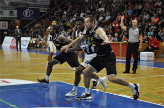 BC Prievidza – Inter Bratislava 49:56* (foto: Barbora Bařinová)