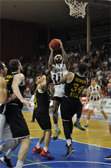 BC Prievidza – Inter Bratislava 49:56* (foto: Barbora Bařinová)