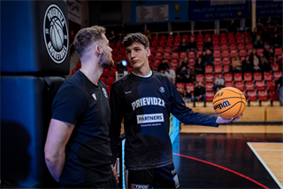 29. kolo TIPOS SBL: BC Prievidza - BKM Mimel Lučenec 83:90 (Vladimír Králik)