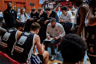 29. kolo TIPOS SBL: BC Prievidza - BKM Mimel Lučenec 83:90 (Vladimír Králik)