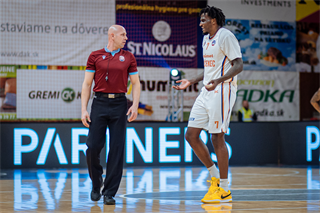 29. kolo TIPOS SBL: BC Prievidza - BKM Mimel Lučenec 83:90 (Vladimír Králik)