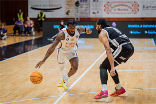 29. kolo TIPOS SBL: BC Prievidza - BKM Mimel Lučenec 83:90 (Vladimír Králik)