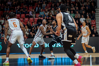 29. kolo TIPOS SBL: BC Prievidza - BKM Mimel Lučenec 83:90 (Vladimír Králik)