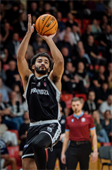29. kolo TIPOS SBL: BC Prievidza - BKM Mimel Lučenec 83:90 (Vladimír Králik)