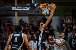 29. kolo TIPOS SBL: BC Prievidza - BKM Mimel Lučenec 83:90 (Vladimír Králik)