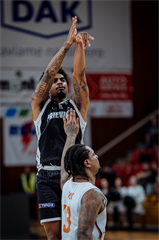 29. kolo TIPOS SBL: BC Prievidza - BKM Mimel Lučenec 83:90 (Vladimír Králik)