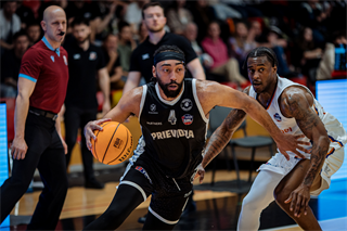 29. kolo TIPOS SBL: BC Prievidza - BKM Mimel Lučenec 83:90 (Vladimír Králik)