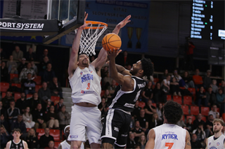 31. kolo TIPOS SBL: BC Prievidza : Spišskí Rytieri 110:77 (Ladislav Szibilla)