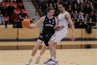 31. kolo TIPOS SBL: BC Prievidza : Spišskí Rytieri 110:77 (Ladislav Szibilla)