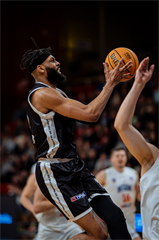 31. kolo TIPOS SBL: BC Prievidza - Spišskí Rytieri 110:77 (Vladimír Králik)