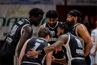 31. kolo TIPOS SBL: BC Prievidza - Spišskí Rytieri 110:77 (Vladimír Králik)
