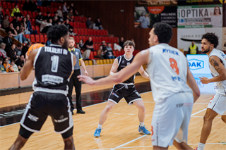 31. kolo TIPOS SBL: BC Prievidza - Spišskí Rytieri 110:77 (Vladimír Králik)