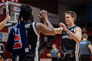 31. kolo TIPOS SBL: BC Prievidza - Spišskí Rytieri 110:77 (Vladimír Králik)