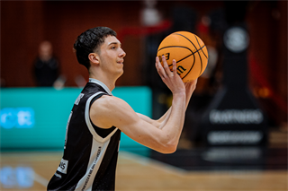 31. kolo TIPOS SBL: BC Prievidza - Spišskí Rytieri 110:77 (Vladimír Králik)