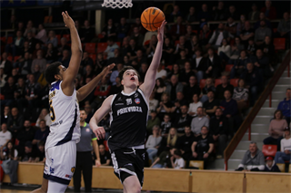 33. kolo TIPOS SBL: BC Prievidza : Iskra Svit 104:72 (Ladislav Szibilla)