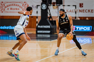 33. kolo TIPOS SBL: BC Prievidza - Iskra Svit 104:72 (Vladimír Králik)