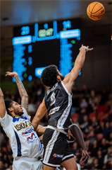 33. kolo TIPOS SBL: BC Prievidza - Iskra Svit 104:72 (Vladimír Králik)
