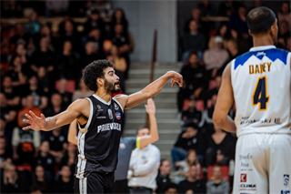 33. kolo TIPOS SBL: BC Prievidza - Iskra Svit 104:72 (Vladimír Králik)