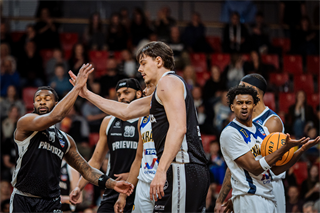 33. kolo TIPOS SBL: BC Prievidza - Iskra Svit 104:72 (Vladimír Králik)