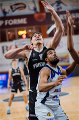 33. kolo TIPOS SBL: BC Prievidza - Iskra Svit 104:72 (Vladimír Králik)
