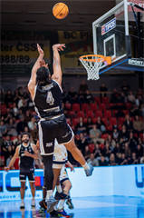 33. kolo TIPOS SBL: BC Prievidza - Iskra Svit 104:72 (Vladimír Králik)