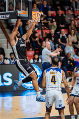 33. kolo TIPOS SBL: BC Prievidza - Iskra Svit 104:72 (Vladimír Králik)