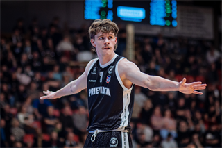 33. kolo TIPOS SBL: BC Prievidza - Iskra Svit 104:72 (Vladimír Králik)