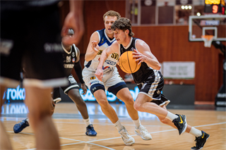 33. kolo TIPOS SBL: BC Prievidza - Iskra Svit 104:72 (Vladimír Králik)