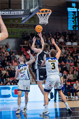33. kolo TIPOS SBL: BC Prievidza - Iskra Svit 104:72 (Vladimír Králik)