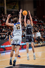33. kolo TIPOS SBL: BC Prievidza - Iskra Svit 104:72 (Vladimír Králik)