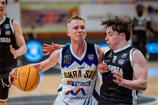 33. kolo TIPOS SBL: BC Prievidza - Iskra Svit 104:72 (Vladimír Králik)