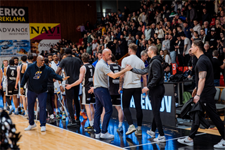 33. kolo TIPOS SBL: BC Prievidza - Iskra Svit 104:72 (Vladimír Králik)