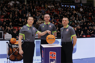 35. kolo TIPOS SBL: BC Prievidza : BC Slovan Bratislava 70:81 (Ladislav Szibilla)
