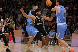 35. kolo TIPOS SBL: BC Prievidza : BC Slovan Bratislava 70:81 (Ladislav Szibilla)