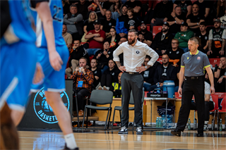 35. kolo TIPOS SBL: BC Prievidza - BC Slovan Bratislava 70:81 (Vladimír Králik)