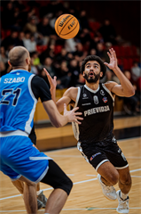 35. kolo TIPOS SBL: BC Prievidza - BC Slovan Bratislava 70:81 (Vladimír Králik)