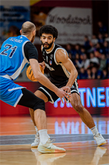 35. kolo TIPOS SBL: BC Prievidza - BC Slovan Bratislava 70:81 (Vladimír Králik)