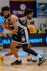 35. kolo TIPOS SBL: BC Prievidza - BC Slovan Bratislava 70:81 (Vladimír Králik)